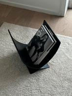 Houten gebogen krantenbak / magazine rek, Ophalen