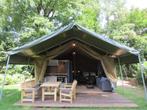 Glampingtent Safaritent 35m2 met privé badkamer (nog 1), Caravans en Kamperen, Zo goed als nieuw, Tot en met 6