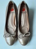 Bronskleurige, leren damesschoenen  maat 38, Kleding | Dames, Schoenen, Ophalen of Verzenden, Zo goed als nieuw, Zwart