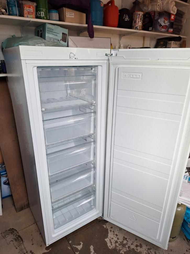 Inventum VR1420 Diepvrieskast - Vrijstaand, Witgoed en Apparatuur, Vriezers en Diepvrieskisten, Gebruikt, Vrijstaand, Vrieskast