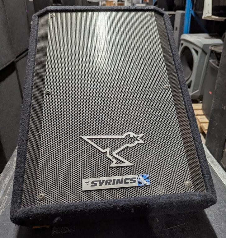 ✅Syrincs monitor set (4 stuks) met flightcase  MM12M RCF, Audio, Tv en Foto, Luidsprekers, Gebruikt, Overige typen, 120 watt of meer