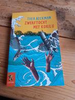Thea Beckman Zwerftocht met Korilu, Boeken, Fictie, Ophalen of Verzenden, Zo goed als nieuw, Thea Beckman