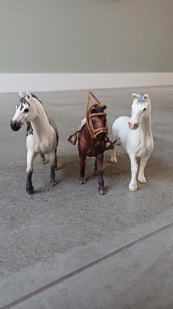 3 mooie schleich paardjes, Verzamelen, Dierenverzamelingen, Zo goed als nieuw, Beeldje of Figuurtje, Paard, Ophalen of Verzenden