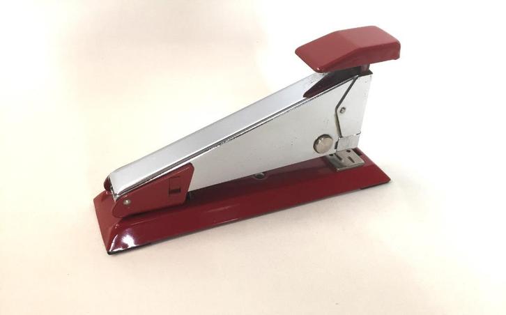 nietmachine nietapparaat Hestra Rapid 2 vintage jaren ‘80, Diversen, Bureau-accessoires, Gebruikt, Ophalen of Verzenden