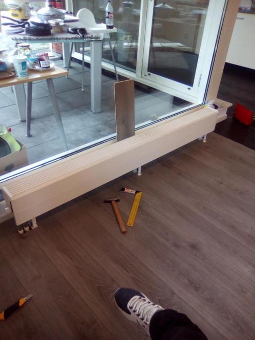 pvc Laminaat Goedkoop leggen  vloer legger, Huis en Inrichting, Stoffering | Gordijnen en Lamellen, Nieuw, Overige kleuren, Ophalen of Verzenden