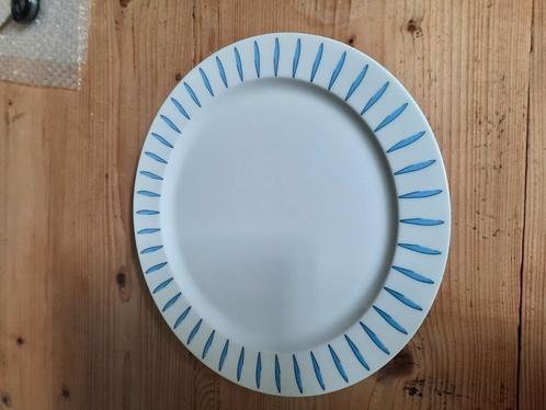 Mepal 4 x borden Lavendel servies camping servies, Huis en Inrichting, Keuken | Servies, Zo goed als nieuw, Bord(en), Overige stijlen