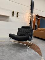 Nieuw Leolux Volare Fauteuils zwart wit design stoel leer, Huis en Inrichting, Fauteuils, Pode Evidence Eyye Design on Stock Artifort Montis