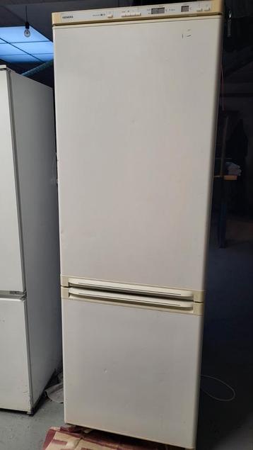 Koel/ vriescombinatie  beschikbaar voor biedingen