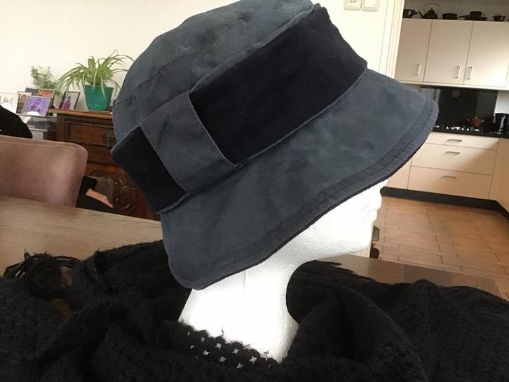 Zuidwester maat 57 cm, Kleding | Dames, Hoeden en Petten, Zo goed als nieuw, Ophalen of Verzenden