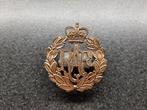 Royal  Air  Force  - RAF - Queens Crown Insignia., Ophalen of Verzenden, Luchtmacht, Engeland, Embleem of Badge