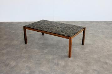 vintage salontafel | tafel | jaren 60  beschikbaar voor biedingen