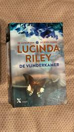 Lucinda Riley de vlinderkamer, Lucinda Riley, Ophalen of Verzenden, Zo goed als nieuw, Nederland