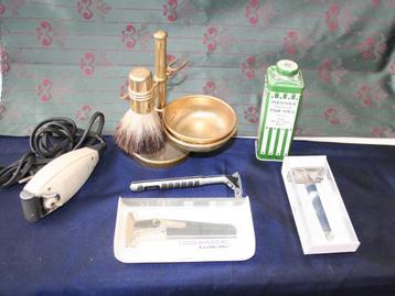 Vintage scheer artikelen Gillette etc. beschikbaar voor biedingen