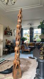 Pilaar met olifanten, Ophalen