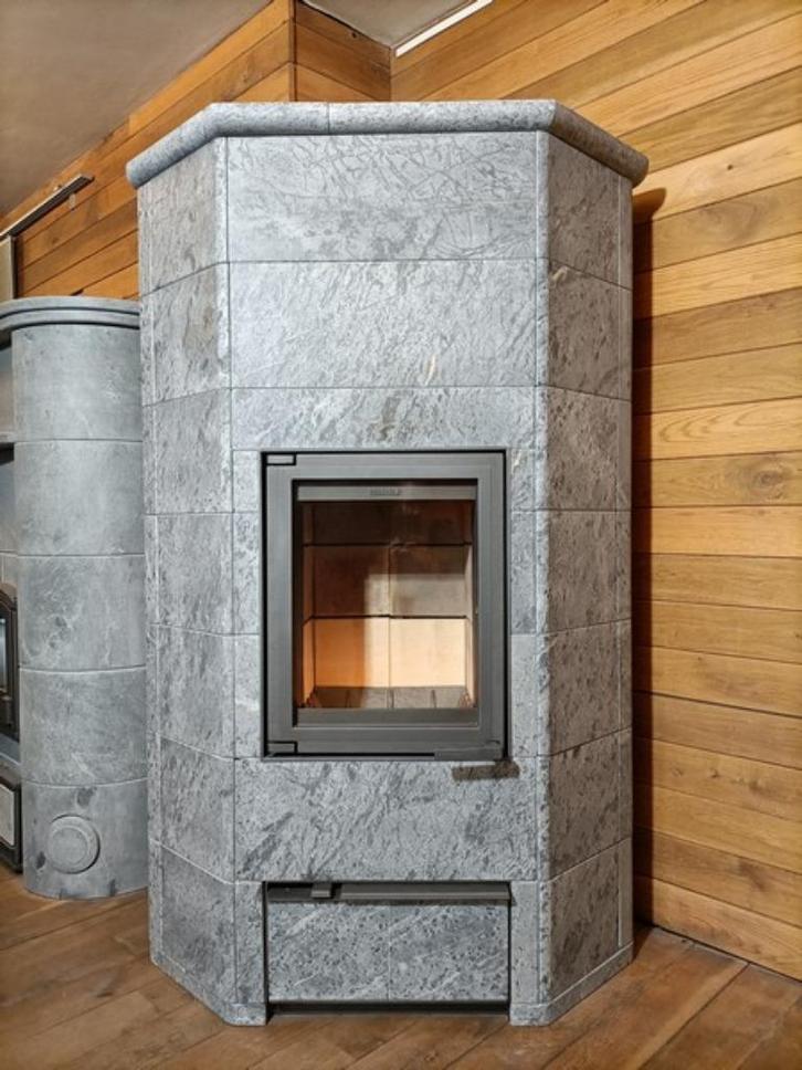 Tulikivi hoekkachel Kouta C speksteenkachel, Huis en Inrichting, Kachels, Gebruikt, Vrijstaand, Houtkachel, Hout, Ophalen