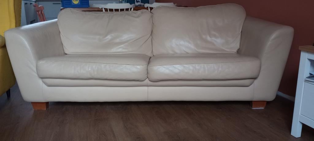 Gratis leren bank - nog in goede staat, Ophalen, Gebruikt, 150 tot 200 cm, Tweepersoons