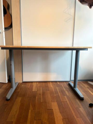 Ikea Galant Bureau 120cm breed - afbeelding 1