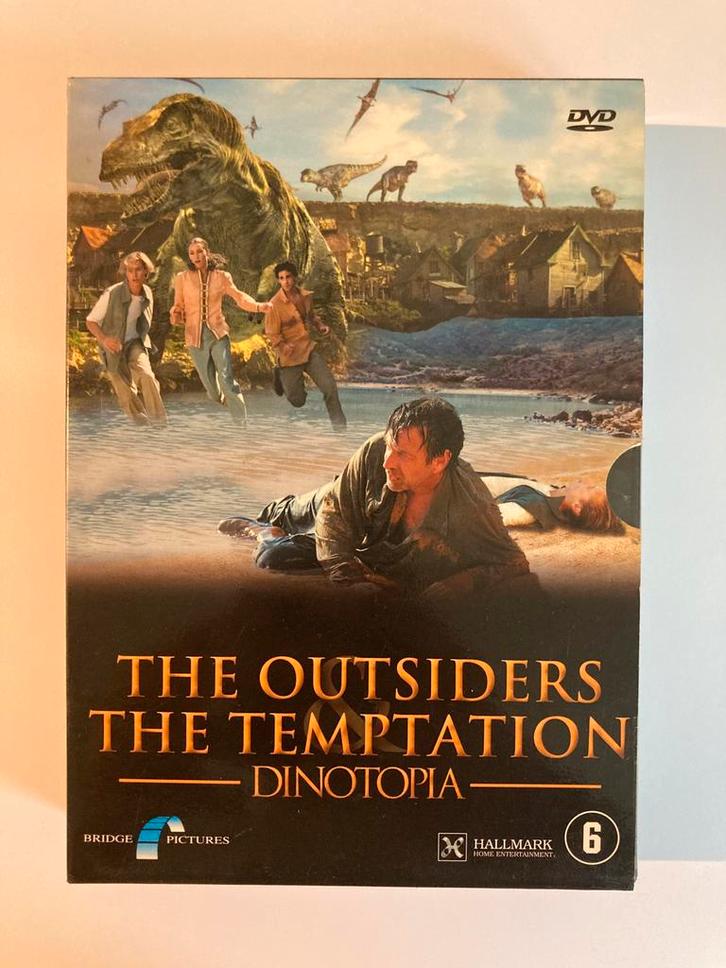 Dinotopia: The Outsiders & The Temptation, 2003 / 2x DVD box, Cd's en Dvd's, Dvd's | Tv en Series, Zo goed als nieuw, Science Fiction en Fantasy