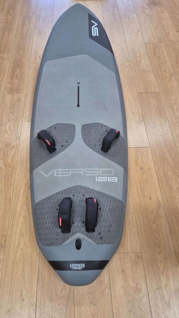 severne verso 128  nieuwstaat, Watersport en Boten, Windsurfen