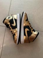 Air Jordan 1 Mid  'Metallic Gold Black' maat 38,5, Kleding | Heren, Schoenen, Ophalen, Overige kleuren, Nike Air Jordan, Sneakers of Gympen