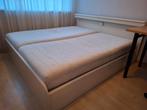 Tweepersoons bed met verstelbare spiraalbodem, Gebruikt, Wit, Tweepersoons, 200 cm