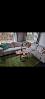 Grasgroen vloerkleed / tapijt hoog en dikpolig, Huis en Inrichting, Banken | Bankstellen, Gebruikt, Ophalen of Verzenden, Vierpersoons of meer