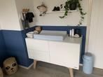 Kidsmill sixties commode mat wit met bijpassend wandplankje, Minder dan 90 cm, 50 tot 70 cm, Ophalen of Verzenden, Opstaande rand