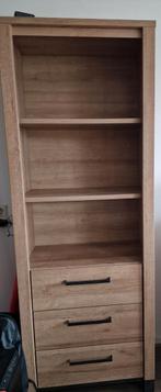 Leen Bakker Finn Boekenkast, Huis en Inrichting, Kasten | Boekenkasten, Ophalen, 50 tot 100 cm, Zo goed als nieuw, Met lade(s)