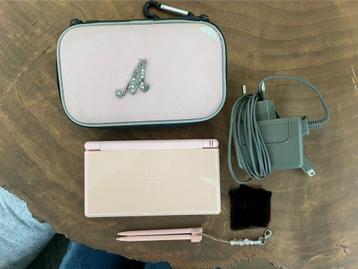 Nintendo DS lite met spellen beschikbaar voor biedingen