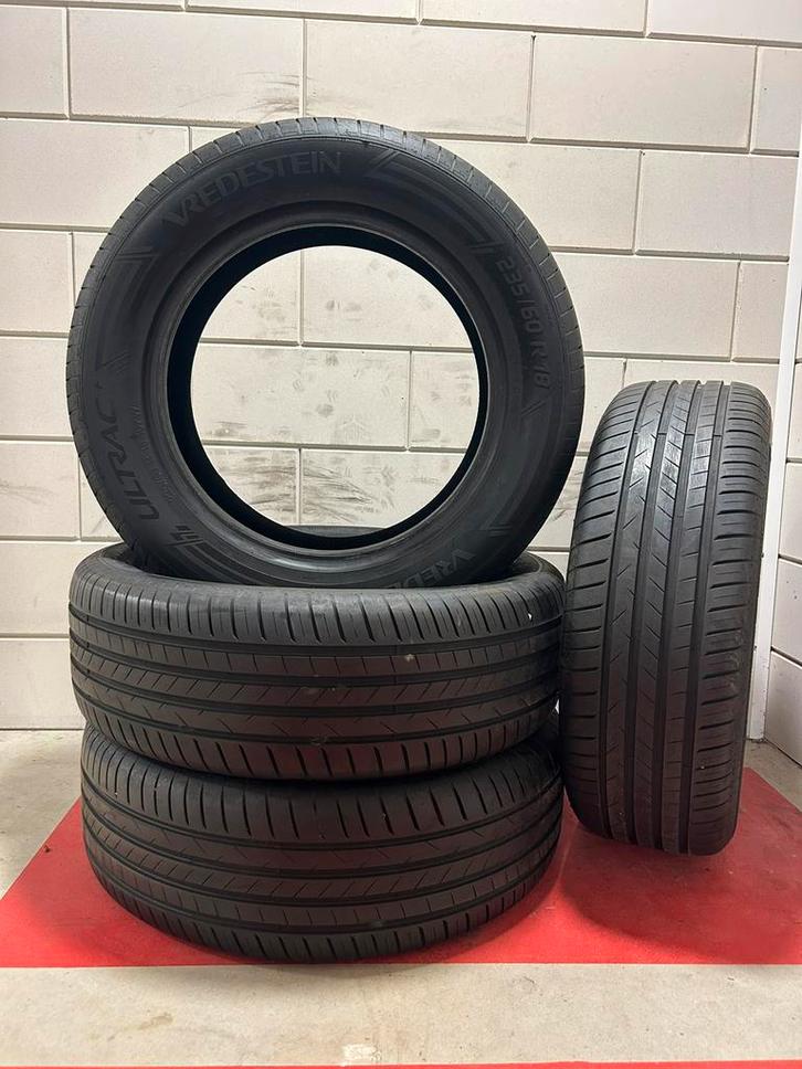 235 60 18 Vredenstein Ultrac+ banden uit 2025 (4 stuks) ZGAN, Auto-onderdelen, Banden en Velgen, Band(en), Zomerbanden, 18 inch