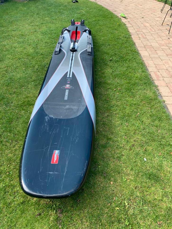 Excocet RS 380 Elite Raceboard Carbon, Watersport en Boten, Windsurfen, Gebruikt, Plank, 300 cm of meer, 7 m² of meer, Ophalen