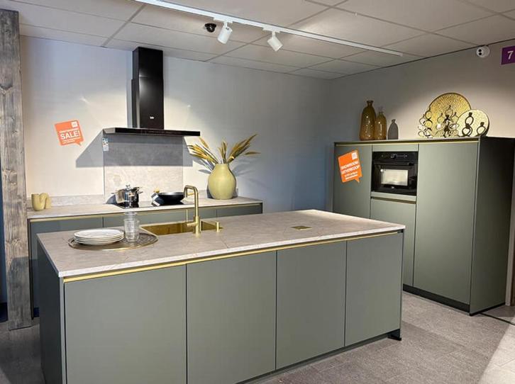 Showroomkeuken Easy Toledo, Huis en Inrichting, Keuken | Complete keukens, Zo goed als nieuw, Overige typen, Groen, Kunststof