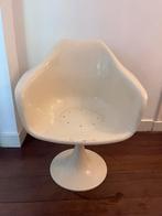 Vintage witte kunst stof stoel jaren 50-60. Saarinen tulp?, Huis en Inrichting, Stoelen, Ophalen, Kunststof, Gebruikt, Wit
