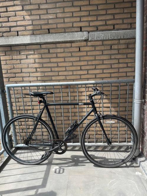 6KU Fixie Single Speed ​​Bike - Nebula 1 + ABUS vouwslot, Fietsen en Brommers, Fietsen | Heren | Herenfietsen, Zo goed als nieuw