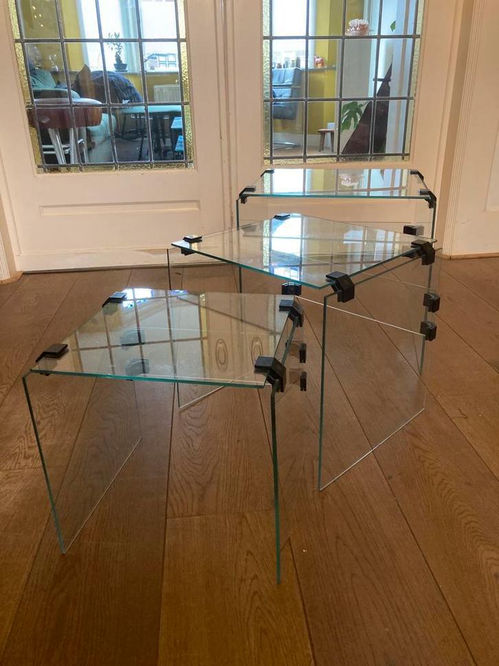 Vintage glazen nesting bijzet tafels kubus, Huis en Inrichting, Tafels | Bijzettafels, Gebruikt, Vierkant, Minder dan 45 cm, Minder dan 55 cm