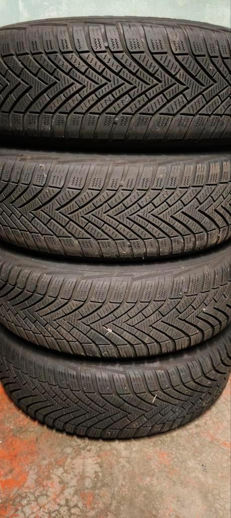 Set winterbanden 185/65 R15 ET40, Auto-onderdelen, Banden en Velgen, Banden en Velgen, Winterbanden, 15 inch, 185 mm, Ophalen
