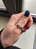 Fossil Zilver Ring Maat 20, 20 of groter, Ophalen of Verzenden, Zo goed als nieuw, Met edelsteen