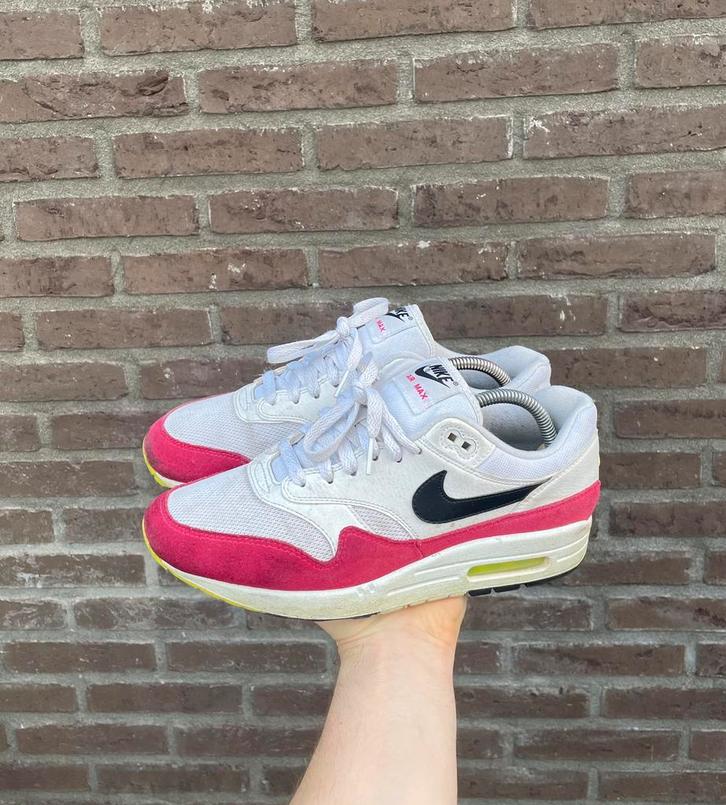 Nike Air Max 1 Pink Rush, Kleding | Heren, Schoenen, Sneakers of Gympen, Overige kleuren, Ophalen of Verzenden