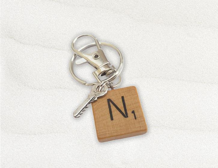 Dome’s Design: Scrabble Bag Charm/sleutelhanger (N – zilver), Verzamelen, Sleutelhangers, Nieuw, Merk, Ophalen of Verzenden