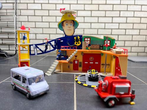 Gezocht: Brandweerman Sam fan! Grote Sam kazerne, Kinderen en Baby's, Speelgoed | Speelgoedvoertuigen, Gebruikt, Ophalen of Verzenden