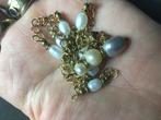 Set van stalen ketting en oorbellen met natuurlijke parels., Sieraden, Tassen en Uiterlijk, Kettingen, Overige materialen, Ophalen of Verzenden