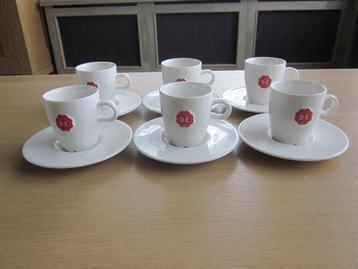 Mosa Douwe Egberts rood logo 6 kop D7cm H8cm schotels D15cm beschikbaar voor biedingen