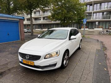 Volvo V60 1.6 D2 Momentum beschikbaar voor biedingen
