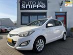 Hyundai I20 1.2i i-Deal -5DRS.-AIRCO-LED-LICHTMETALEN VELGEN, Euro 5, Gebruikt, Zwart, 4 cilinders