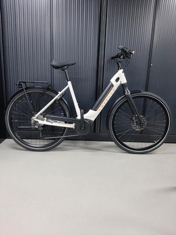 Gazelle Ultimate T10 Elektrische Damesfiets Bosch 500Wh D53 beschikbaar voor biedingen