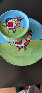 Gebakschaal met 6 gebaksbordjes koe., Nieuw, Ophalen of Verzenden, Bord(en), Overige stijlen
