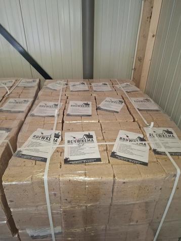Ruf briketten   beschikbaar voor biedingen