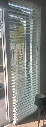 Twee stuks jaloezieën van Veneta, 200 cm of meer, Wit, Zo goed als nieuw, 50 tot 100 cm