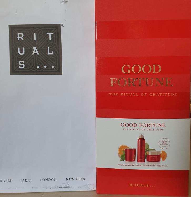 Rituals Good Fortune giftbox cadeau nieuw, Sieraden, Tassen en Uiterlijk, Uiterlijk | Lichaamsverzorging, Nieuw, Bad & Douche