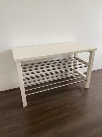 TJUSIG Schoenenrek beschikbaar voor biedingen